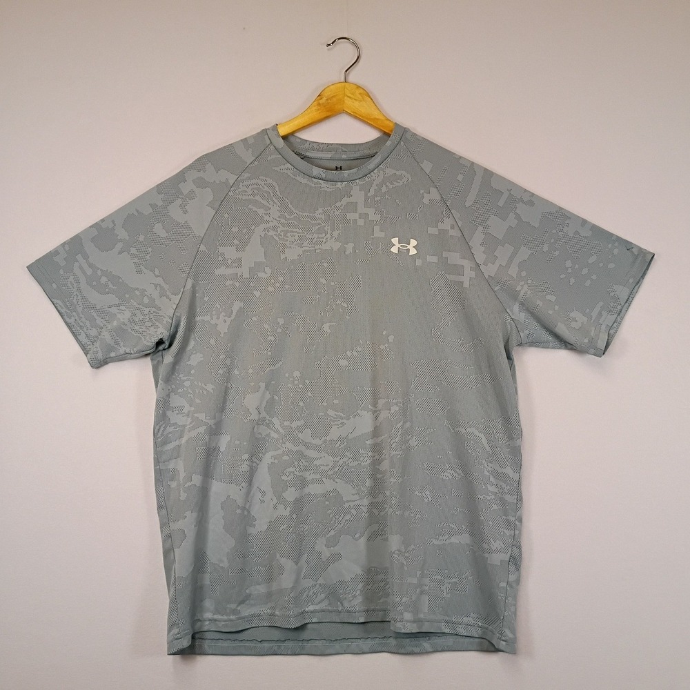 Tactical Under Armour Men Large Gray Digital Camo Mesh Activewear Tee
